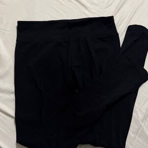 Danskin Solid Black High-Waist Leggings